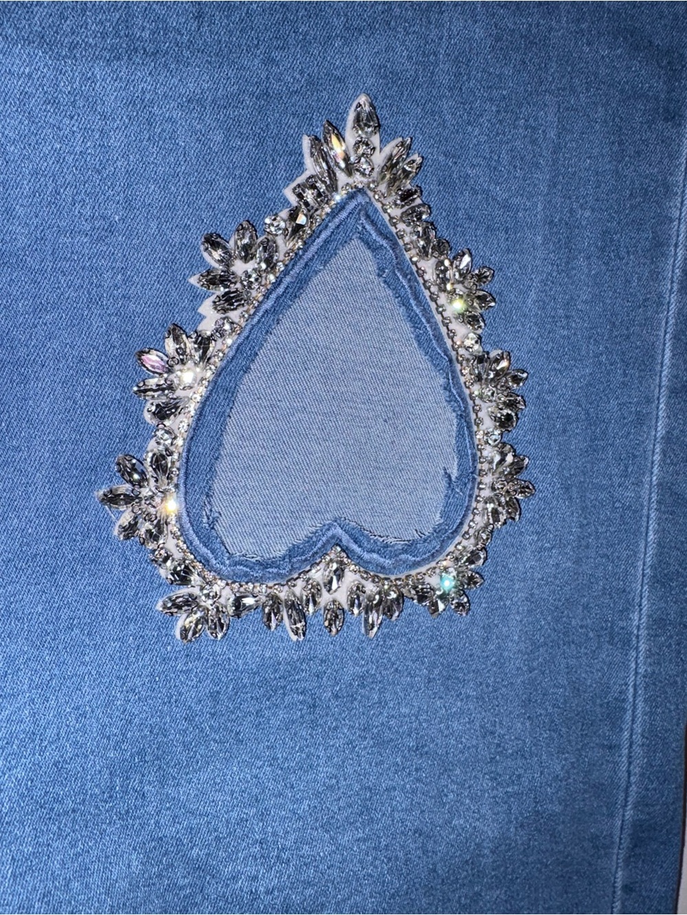Blue Heart-Appliqué Wide-Leg Women's Jeans - Picture 4 of 5